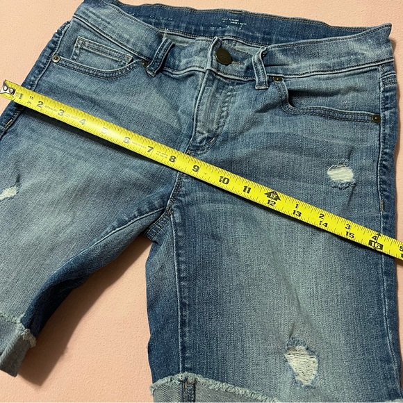 Ann Taylor denim shorts - Picture 4 of 6